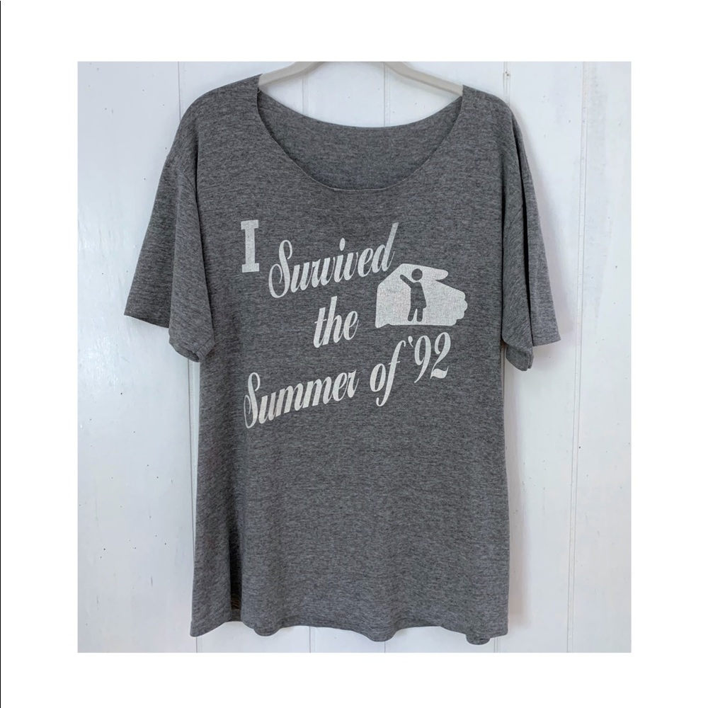 🖤Vintage I survived the summer of ‘92 tee🖤